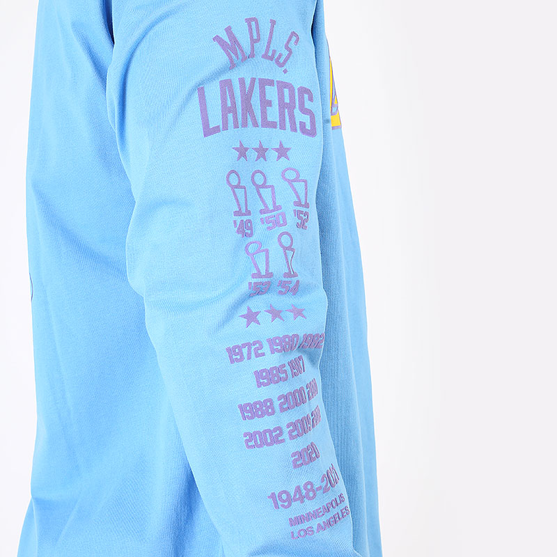   лонгслив Nike Los Angeles Lakers Courtside NBA Long-Sleeve DA7314-462 - цена, описание, фото 4